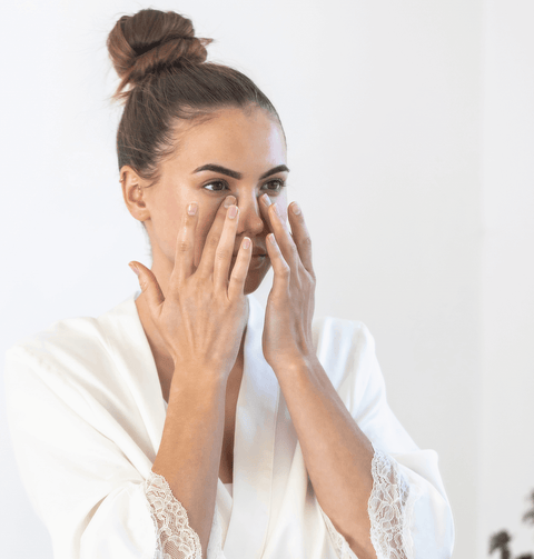 Unleash the Power of Organic Skincare: Discover the Benefits of Clarity Serum