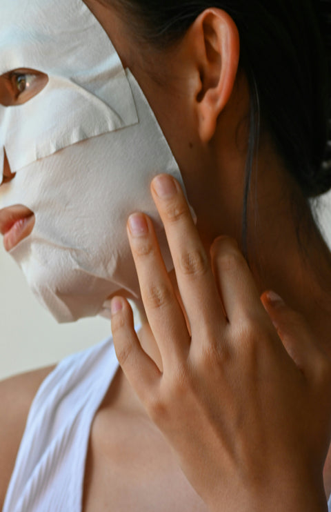 Adult Acne in Your 30s & 40s: Causes, Hormones & Skincare